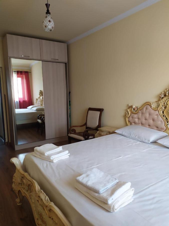 Apartment On Tumanyan Street,19 Erivan Exterior foto